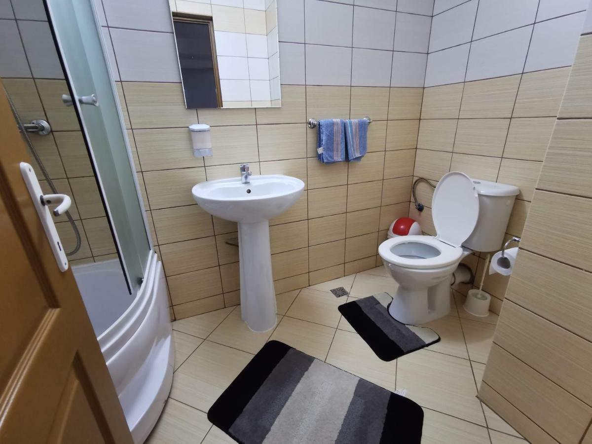 Pensiunea Stefan Bistriţa Exteriör bild